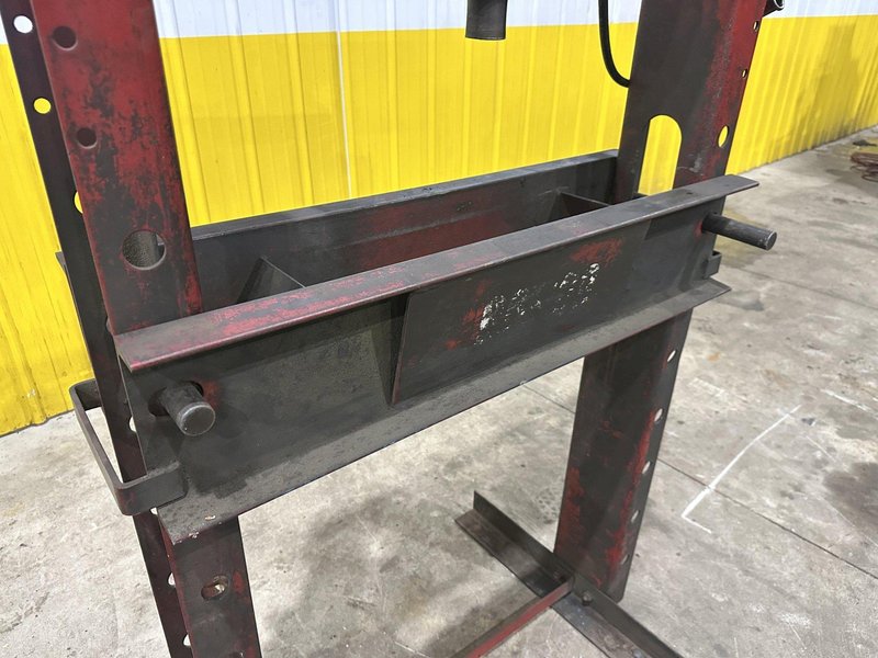 40 TON ARCAN MODEL #CP-401 H-FRAME PRESS: STOCK #22885
