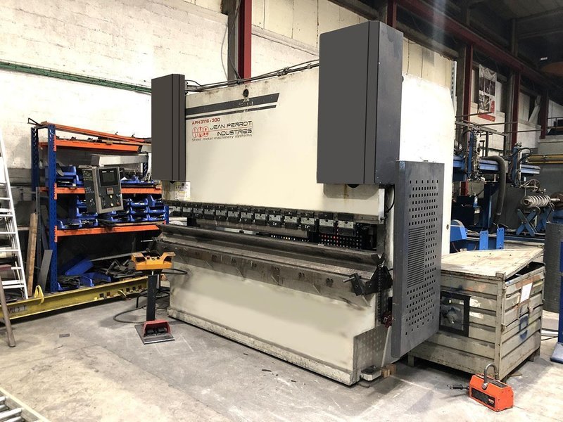 Jean Perrot - APH 300 ton x 3100 mm NC