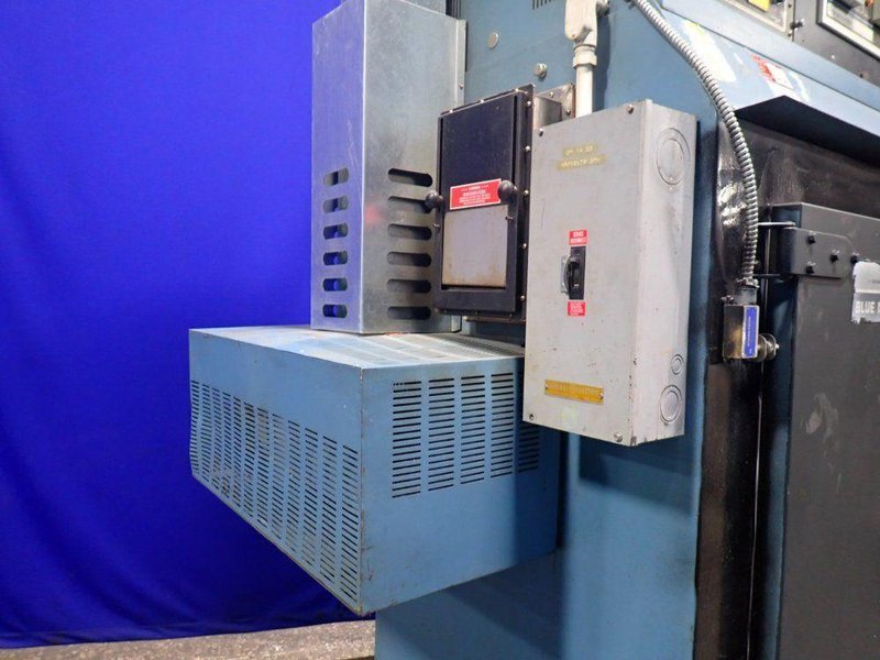 BLUE M ELECTRIC 48" X 24" X 48" INDUSTRIAL OVEN   -  MP-326A-CHP
