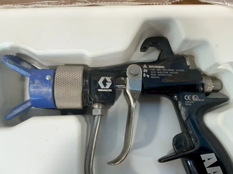 GRACO AA SERIES SPRAY FINISHING GUN   -  G40