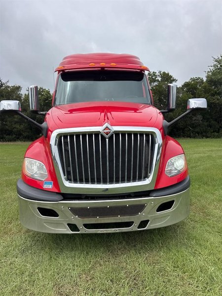 2019 International LT625 3HSDZAPR0KN125888