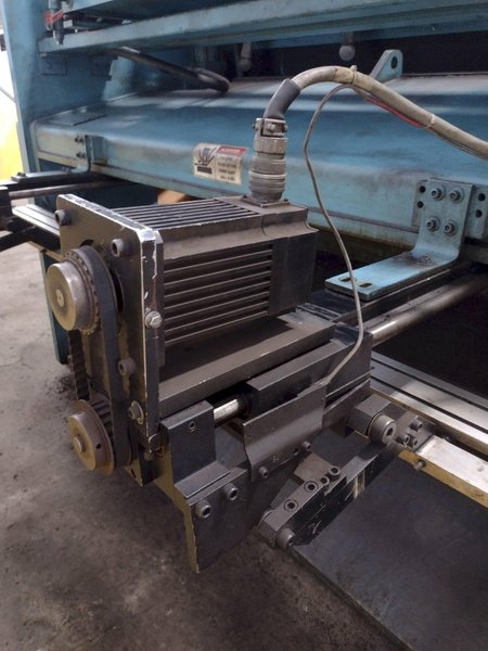8&#039; x 1/4&quot; MASTER-FAB MODEL #SSB250-8 HYDRAULIC SHEAR: STOCK #18407