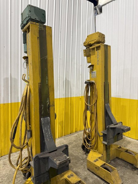 (4) 15 TON SEFAC MODEL #M120BF2000 MOBILE RAIL CAR / LOCOMOTIVE JACK LIFTS, 120,000 LBS TOTAL: YOBRO #23868