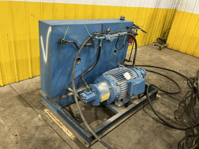 200 TON X 15' JAVELINA TRAVELING HEAD ROLLING FRAME HYDRAULIC STRAIGHTENING PRESS: YOBRO #25136