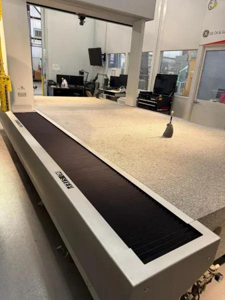 2013 HEXAGON DEA Global 20.40.15 | Coordinate Measuring Machines