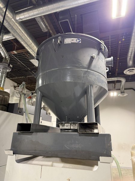 2021 ExOne type S-MaX 2.0 furan sand printer s/n 020.0227, rated at 400 volt, with traveling table type JB s/n 401.0342, sand transporter typeSC s/n 408.0687, 1800 x 1000 x 700 mm build box, up to 125/l/h per hour, S-Max pro software and controls