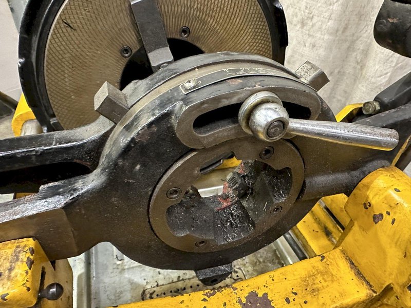 4" HANGZHOU MODEL 100E PIPE &amp; BOLT THREADER: STOCK #77948