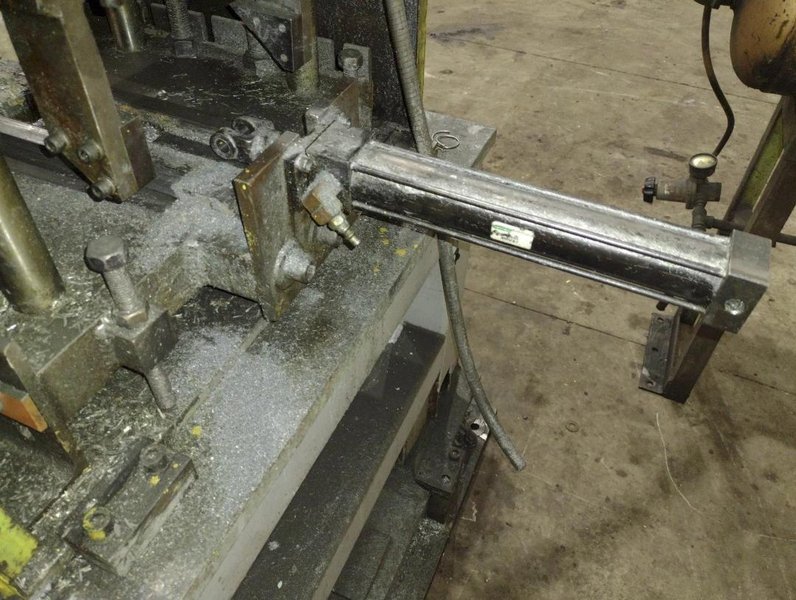 7 TON AIRAM ARDCOR PNEUMATIC 4-POST CUTOFF PRESS. STOCK # 0537226