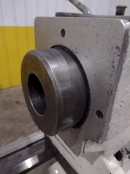 TOS MODEL #SUS-80 ENGINE LATHE : YOBRO 25404