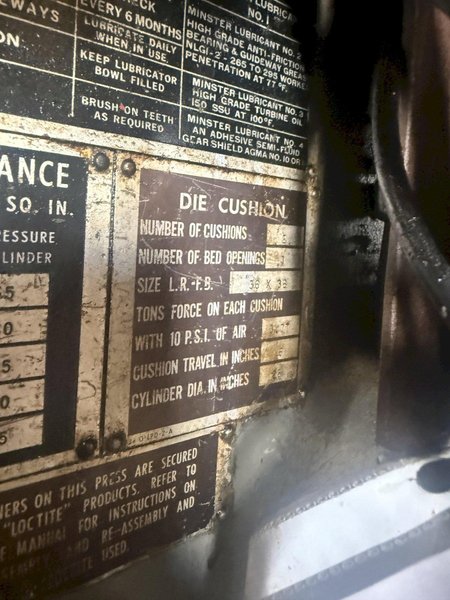 800 TON MINSTER E2-800-108-60 HEAVI-STAMPER STRAIGHT SIDE DOUBLE CRANK PRESS. STOCK #0430926