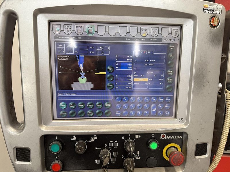 Amada - HFP 130 ton x 4100 mm CNC