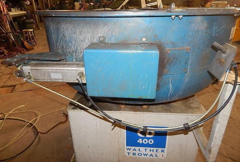 USED WALTHER TROWAL MODEL CD 400 8.83 CU. FT. VIBRATORY BOWL, Stock # 10808, Year 2001