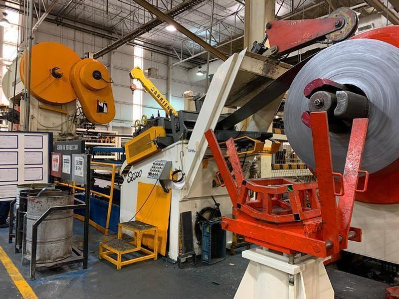 30,000 X 30" X .156" SESCO/CHS SERVO COIL FEED LINE. STOCK # 0956020