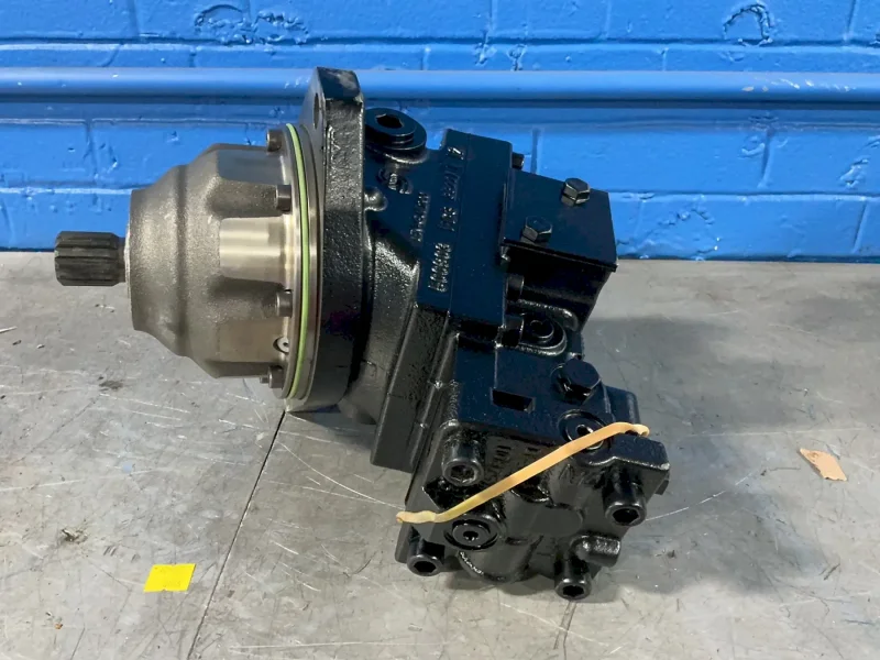 DANFOSS MOTOR TRACK DRIVE  -  51C060-1-RD1B