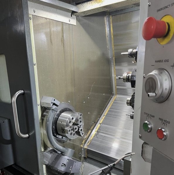 Haas ST-20 CNC Lathe, 2023 – Bar Feeder, Tool Presetter, Parts Catcher, Tailstock