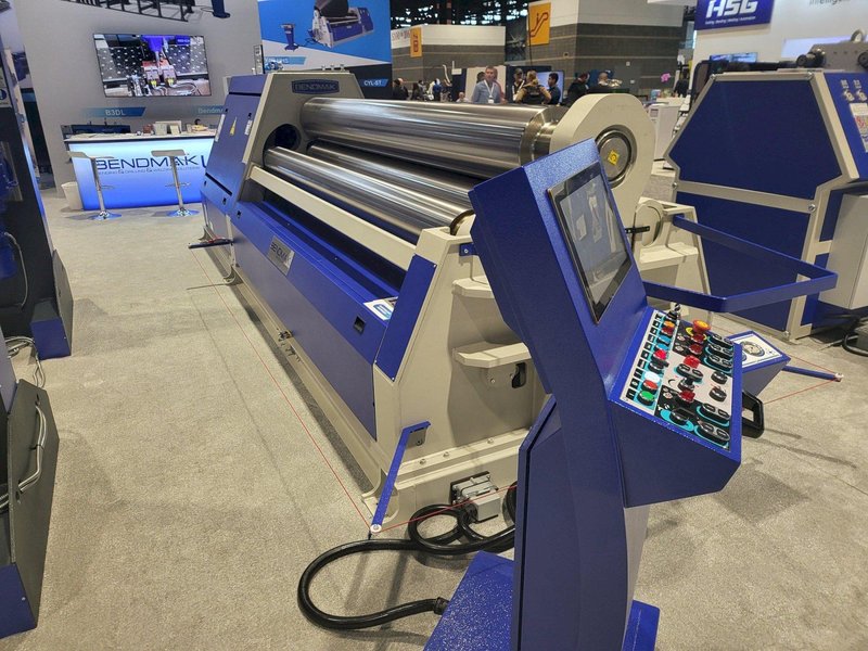 Bendmak CY4R-HHS 330-30/16 Plate Roll (#3817)