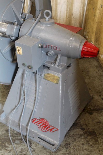 2,500 LBS X 18" LITTELL COIL REEL: STOCK #68215