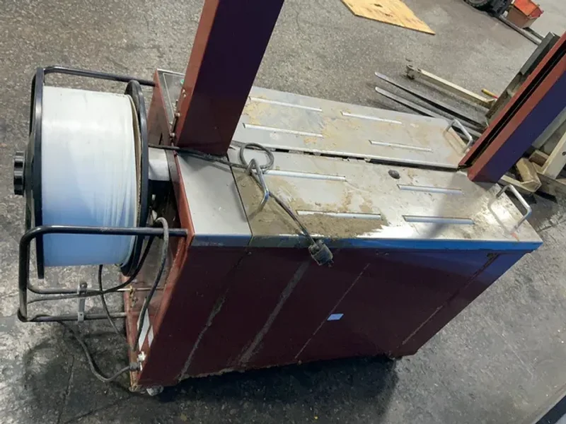 PAC STRAPPING PRODUCTS, INC. 24”X33” V-MAX STRAPPER ARCH STRAPPING MACHINE  -  V-MAX 250