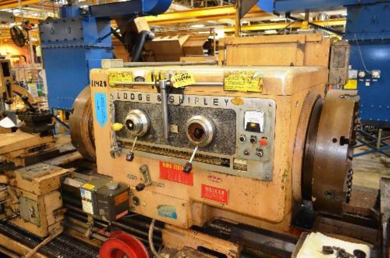 32.5" X 22'/10' LODGE &amp; SHIPLEY HOLLOW SPINDLE DUAL BED ENGINE LATHE: STOCK #61320
