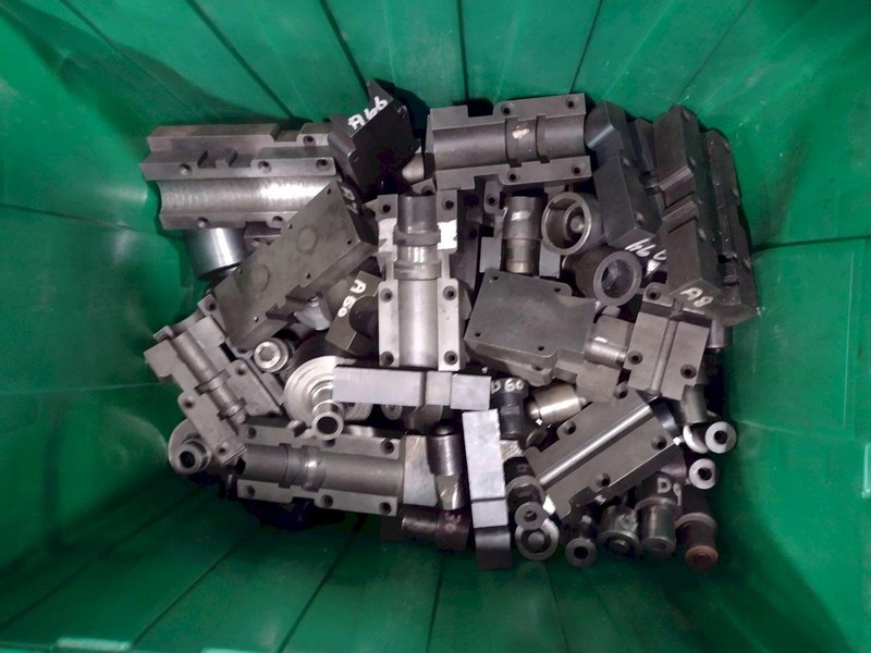 1&quot; TORRINGTON VAIL MODEL #322 2 DIE HYDRAULIC TUBE END FORMER: STOCK #16471