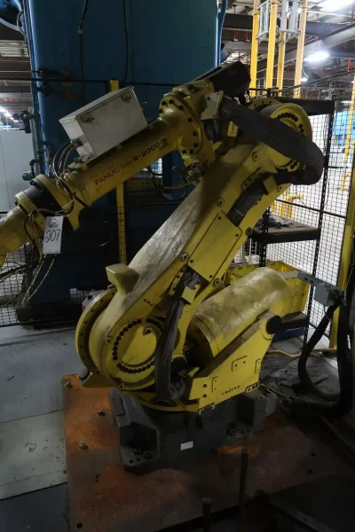 2017 Greenerd 4TA-900/700 - 60x60 900-Ton 4-Post Hydraulic Deep Draw Press - Includes Fanuc R-2000iB/210F Loading Robot