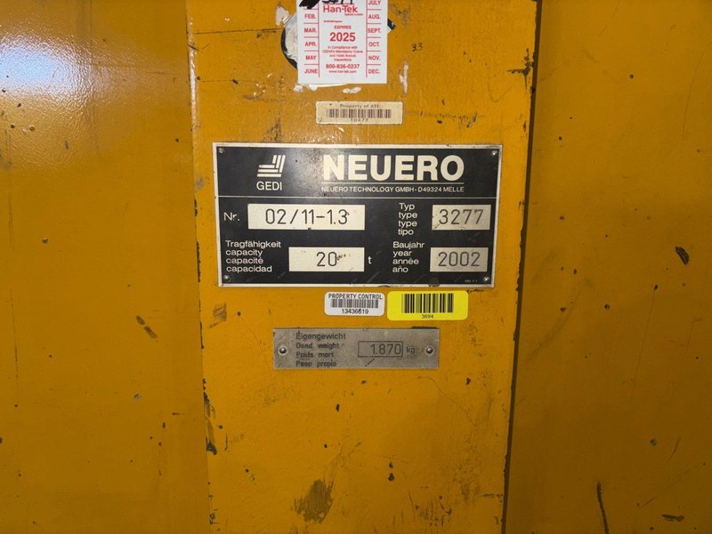 (4) 20 TON (160,000 LBS TOTAL) RAILWAY / NEUERO HEAVY DUTY MOBILE VERTICAL LIFT JACKS: YOBRO #23870