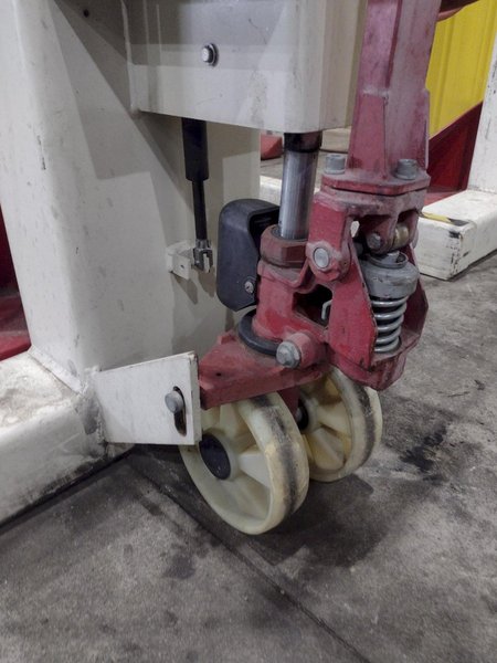 (4) 13,000 LBS STERTIL-KONI MODEL ST-1060 HEAVY DUTY MOBILE COLUMN LIFT JACKS: STOCK #23064