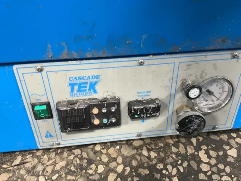 CASCADE TEK 18” X 24” X 18” VACUUM OVEN   -  TVO-5