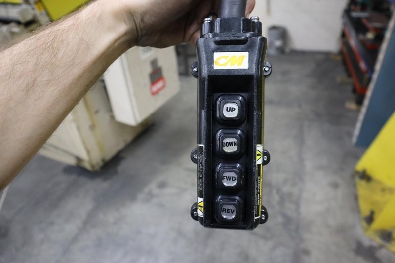 Handling Systems 2 Ton Swiveling Jib Crane, Floor Mounted with CM Lodestar 2 Ton Electric Chain Hoist, Electric Trolley- Auction Item