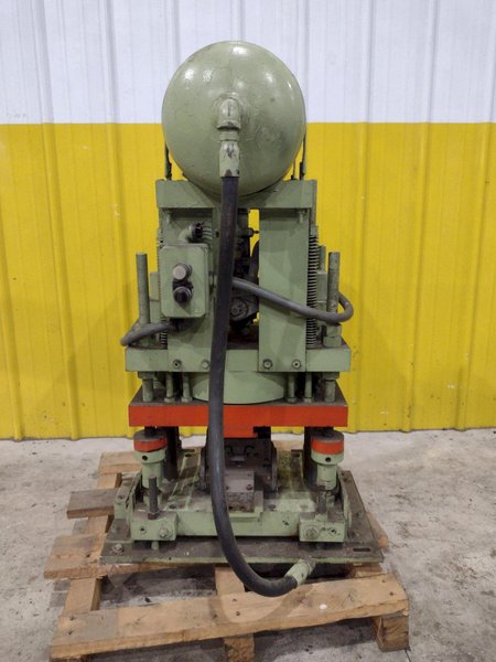 AIRAM PNEUMATIC CUTOFF PRESS: STOCK #23471