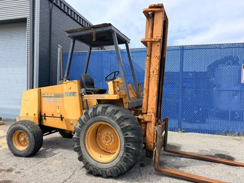 Case Diesel Forklift - 586e
