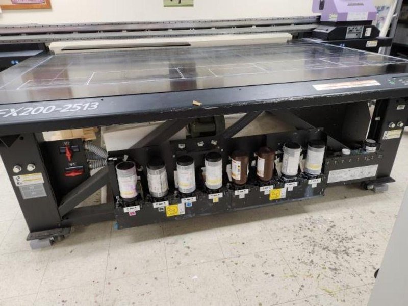 MIMAKI 8' X 4' PRINT SURFACE 2016 MIMAKI JFX 200-2513 INKJET PRINTER  -  JFX 200-2513