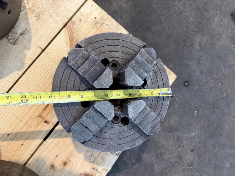 10" 4-JAW CHUCK. STOCK # 0541926