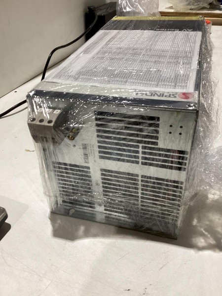 SPINDLE ELECTRONICS AV SERIES AC MOTOR DRIVE AV-4V014A-1100 NEW