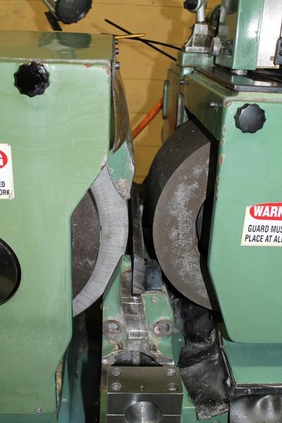 4&#039; SMTW/ECOTECH CENTERLESS GRINDER: STOCK #59879