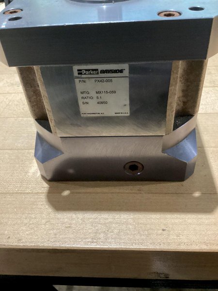 PARKER PX42-005 Gear Head USED