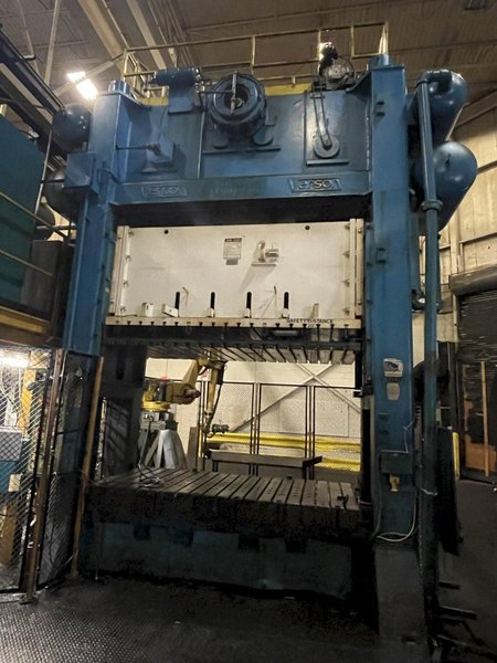 1000 ton Verson S4-1000-120-72t Used Straight Side Mechanical Metal Stamping Press For Sale, (3) available
