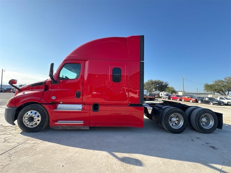 2019 FREIGHTLINER CASCADIA 126 3AKJHHDR1KSKH5519