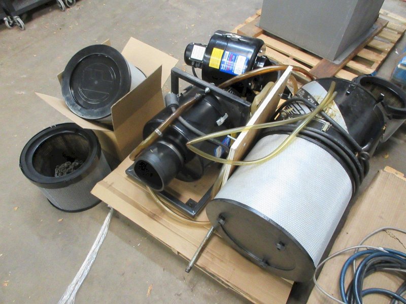 Royal FilterMist (3 pcs) F900, FX900, FX550 Mist Collectors, with 1 New Filter in Box- Auction Item