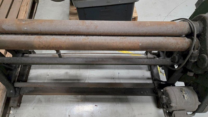LOWN MODEL B POWER ROLLER USED