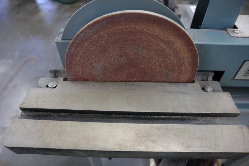 Rolling Metal Work Center with Central Machinery 6" Double End Bench Grinder, and Rutland 1" x 8" Belt Disc Grinder- Auction Item