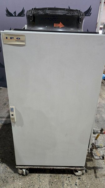 IPG PHOTONICS LC71. 01-A. 4. 5/6 LASER CHILLER, 400/480V, 3PH USED