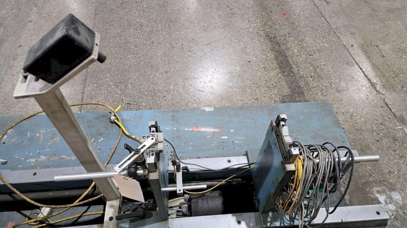 HINES HC100 ENGINE AND ROTOR BALANCER USED