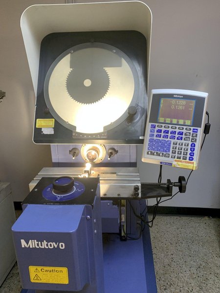 14&quot; MITUTOYO Model PH-14A Bench Top Optical Comparator