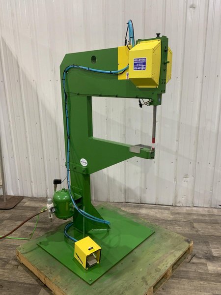 THE CLINCHER AIR CAM CLINCHING  MACHINE: STOCK #81156