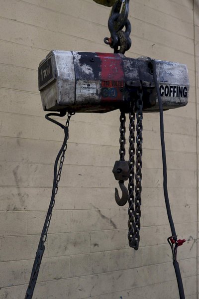1 TON COFFING HIGH SPEED ELECTRIC CHAIN HOIST: STOCK #73083