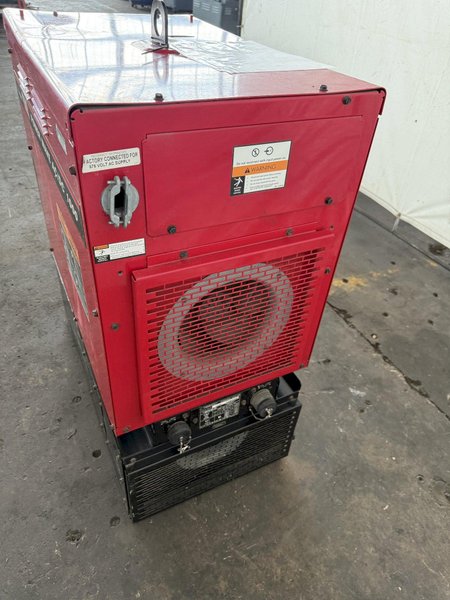 1000 AMP LINCOLN ELECTRIC POWER WAVE AC/DC 1000 WELDER. STOCK # 0343125
