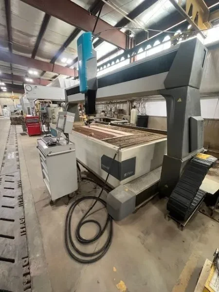 2014 FLOW MACH 4 4020C 5-AXIS | Waterjet Cutters
