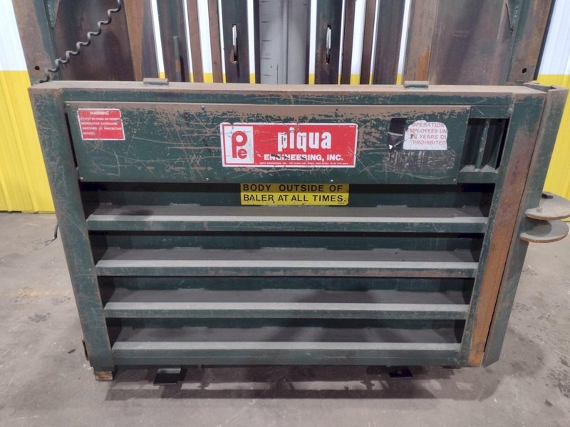 60&quot; X 30&quot; X 20HP PIQUA MODEL #30 VERTICAL HYDRAULIC CARDBOARD BALER: STOCK 17412