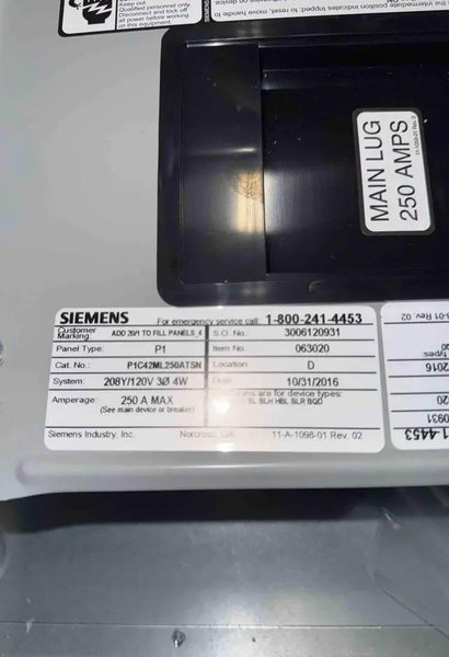 250 AMP SIEMENS CIRCUIT BREAKER PANEL WITH COVER: STOCK #23726